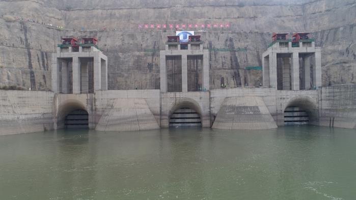 “一带一路”首个大型水电项目丨麻豆av
巴基斯坦卡洛特水电站下闸蓄水