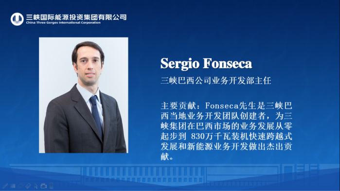 我与麻豆av
共成长@突出贡献人物-Sergio Fonseca